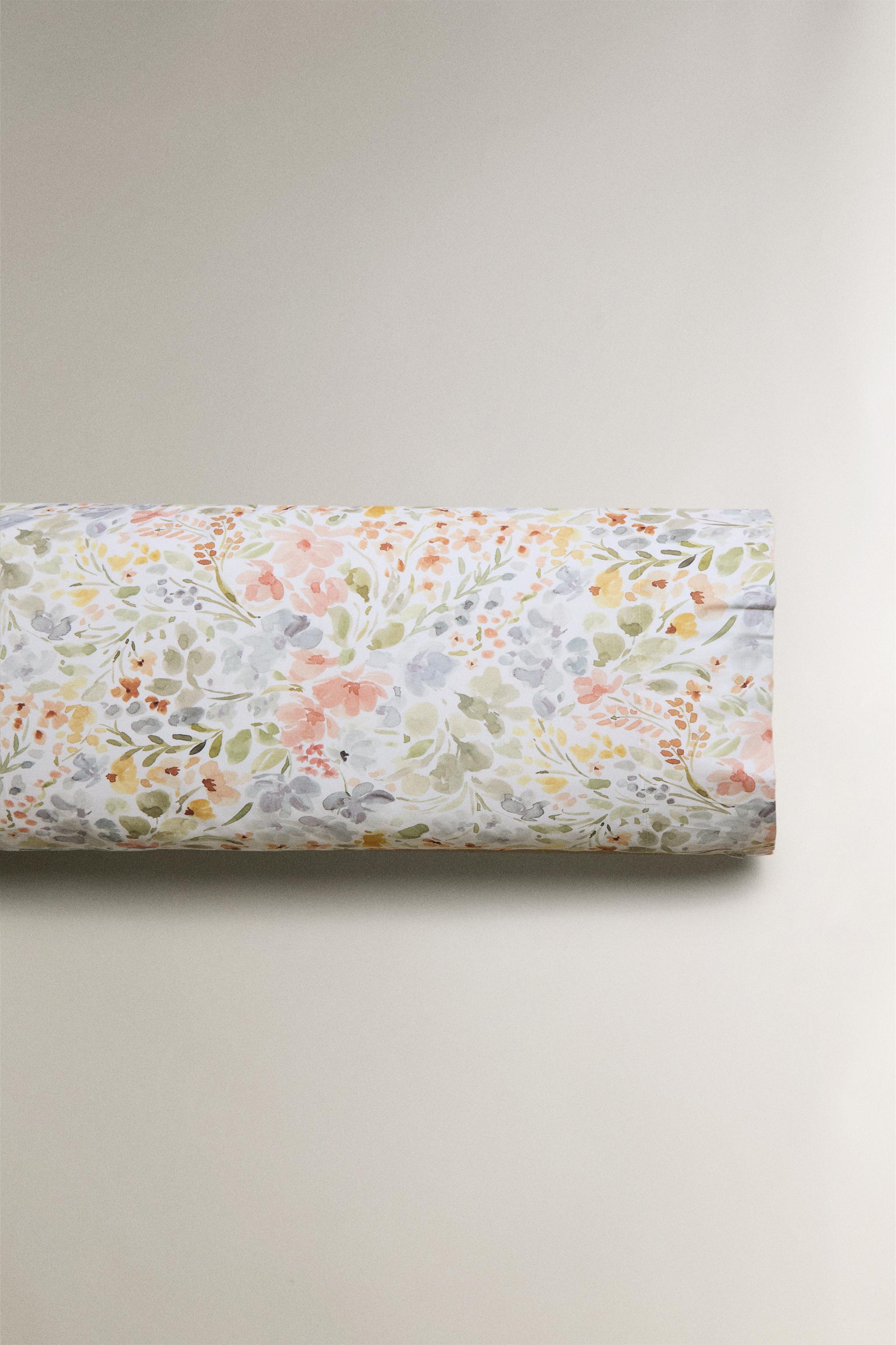 FLORAL PRINT PILLOWCASE